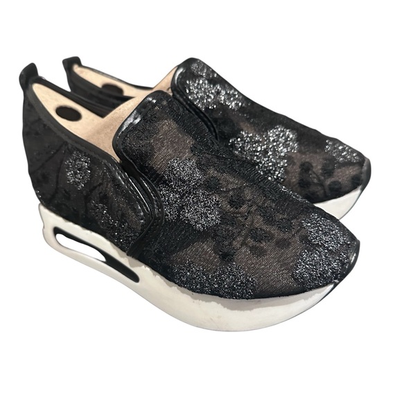 Lace Mesh Wedge Platform Sneaker 6.5 (37) Black Floral Embroidery Slip-On Shoes - Picture 3 of 9
